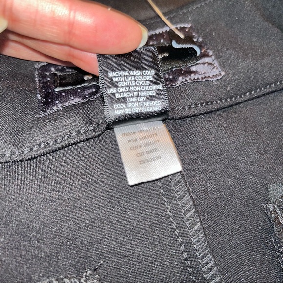 TORRID STUDIO SIGNATURE PREMIUM PONTE STRETCH TROUSER - BLACK SZ 24S - Picture 9 of 13